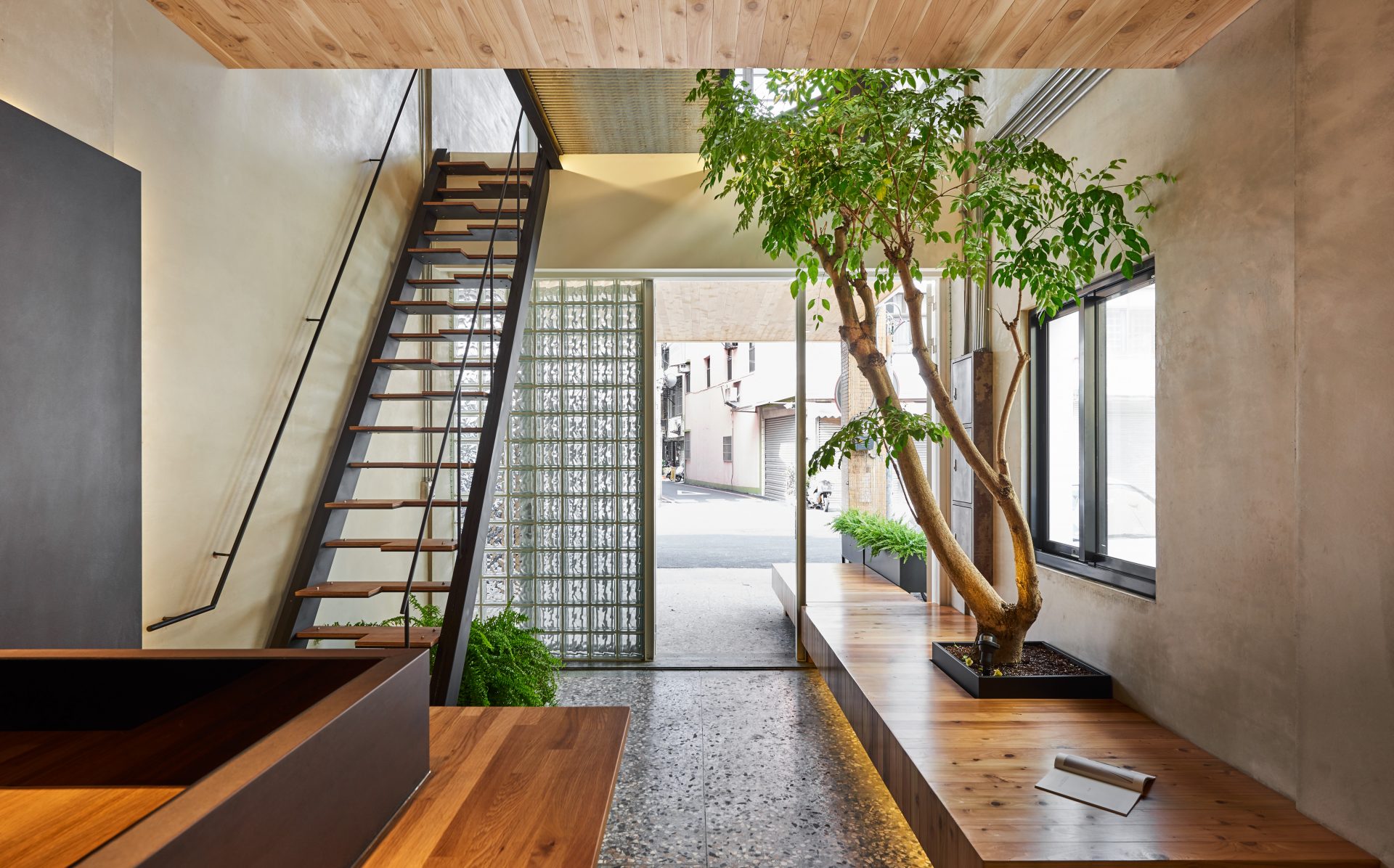 Corner 60’s House by Soar Design Studio