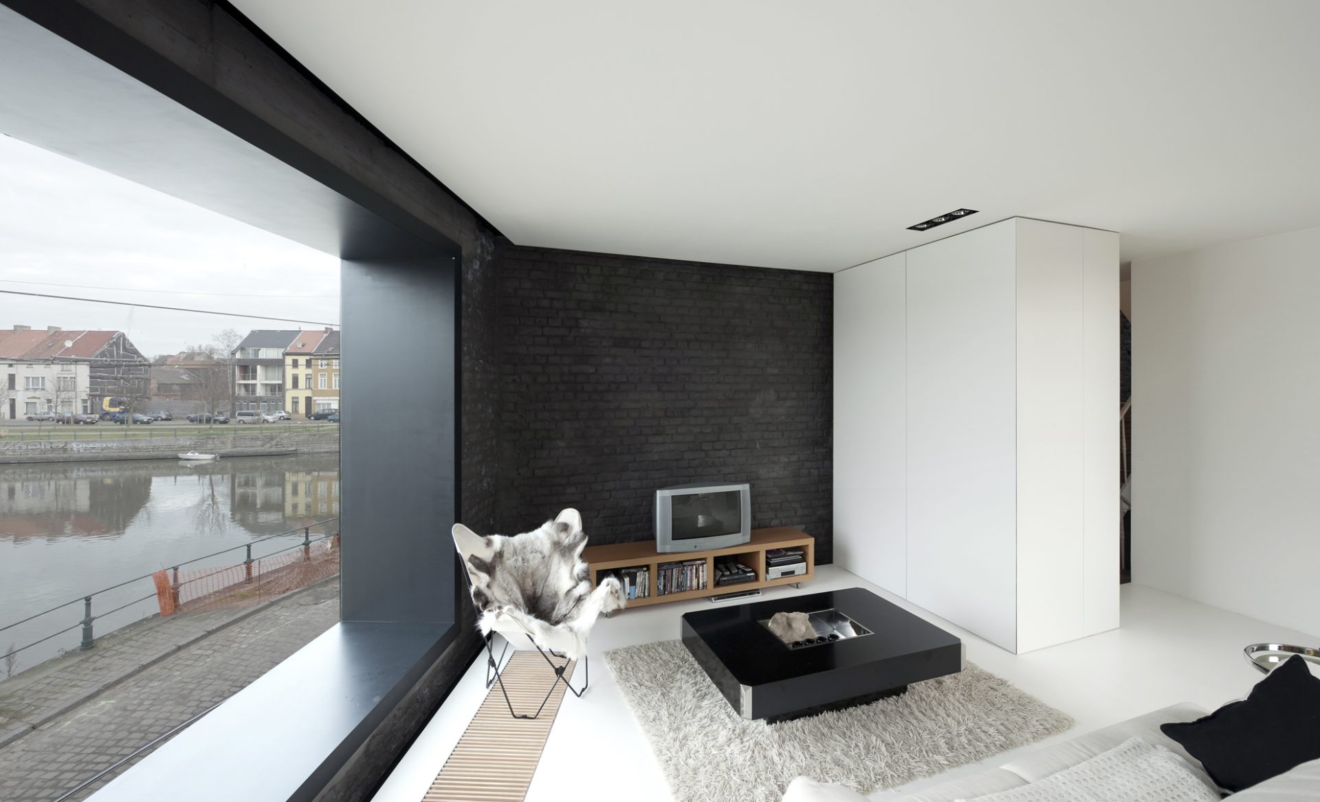 House G-S in Ghent, Belgium by GRAUX & BAEYENS architects