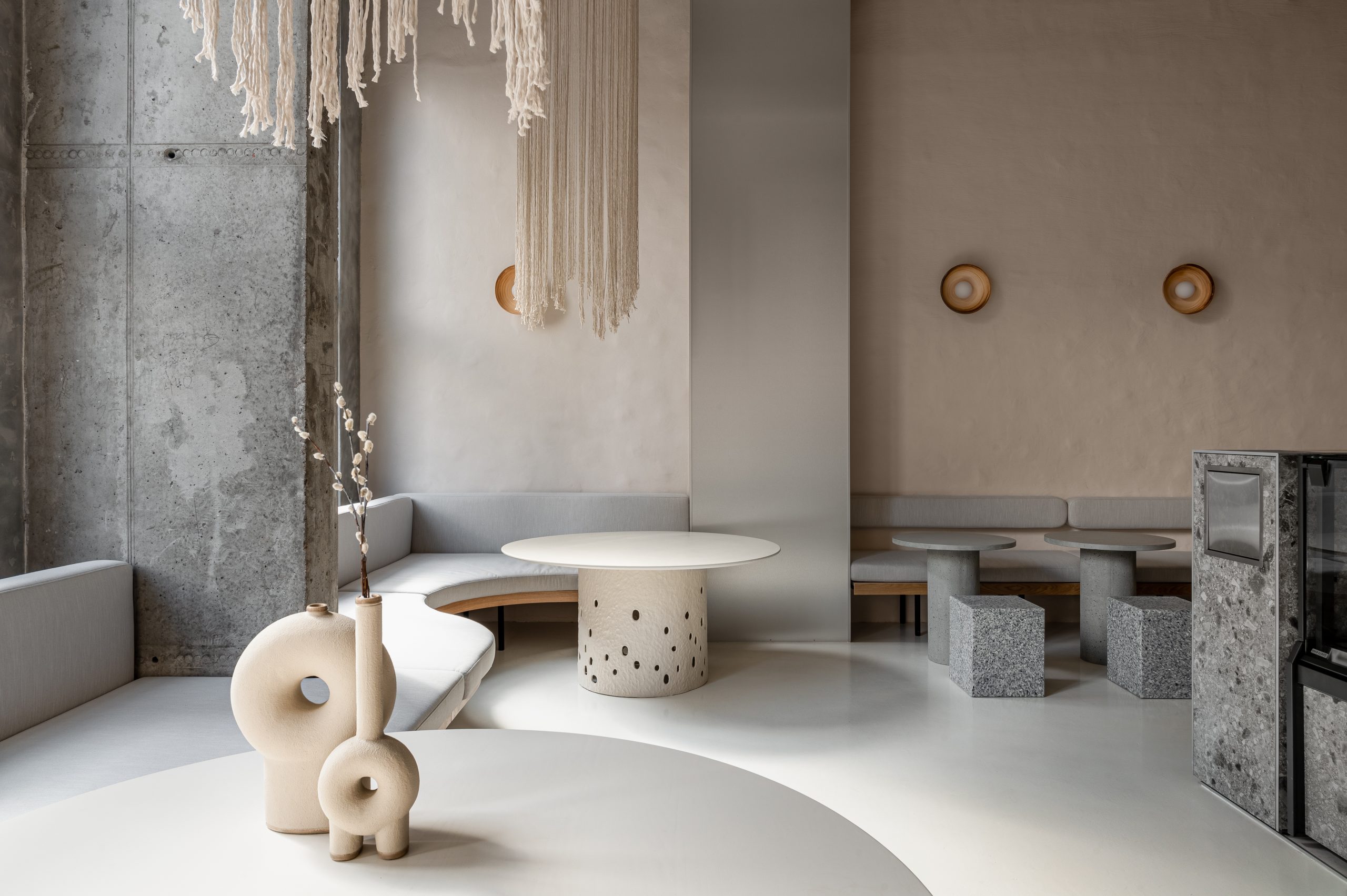 Aesthetics of ordinary — a living Kyiv-based eatery by Yakusha Design