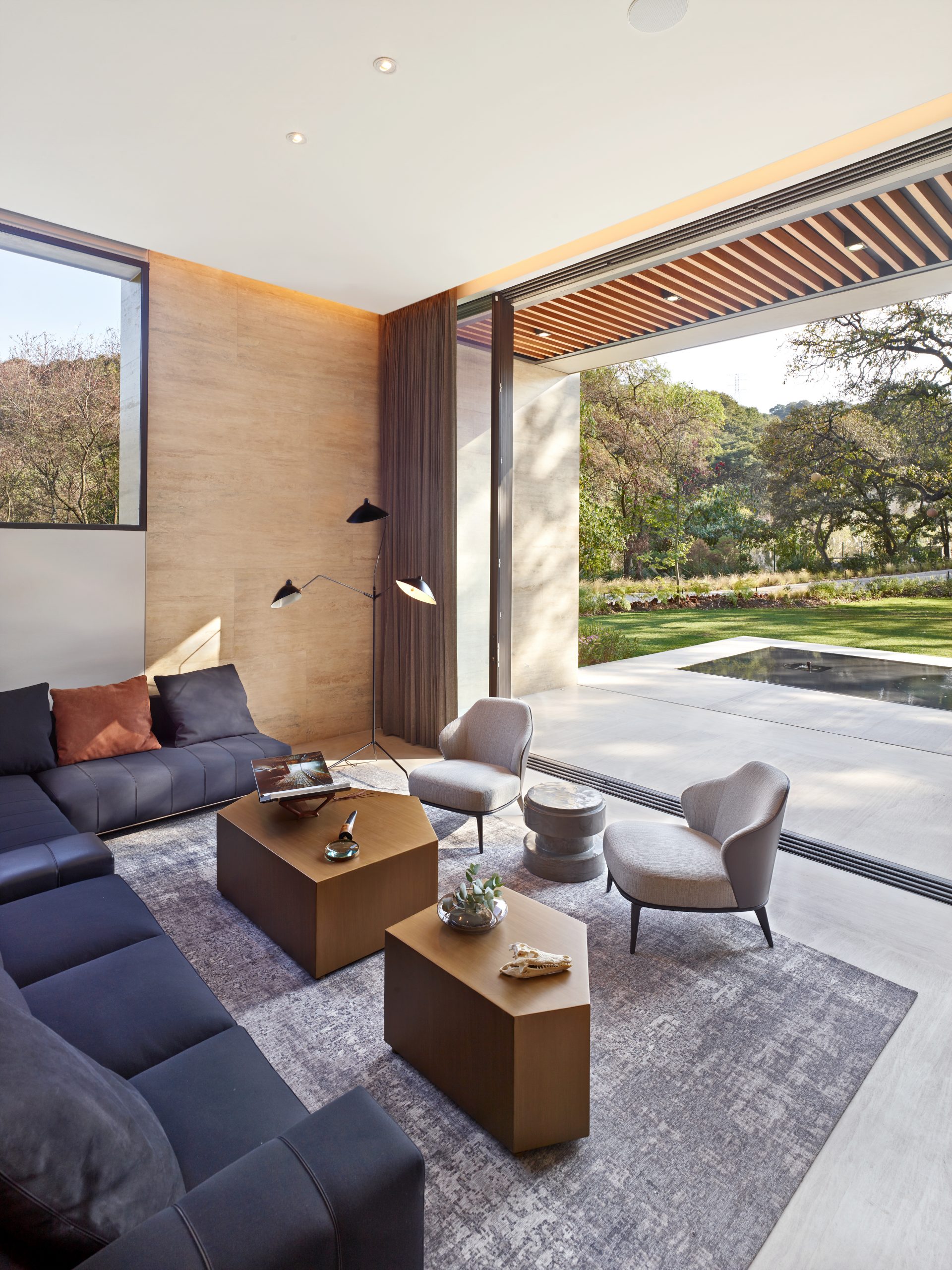 The Casa Alena House by Ezequiel Farca + Cristina Grappin