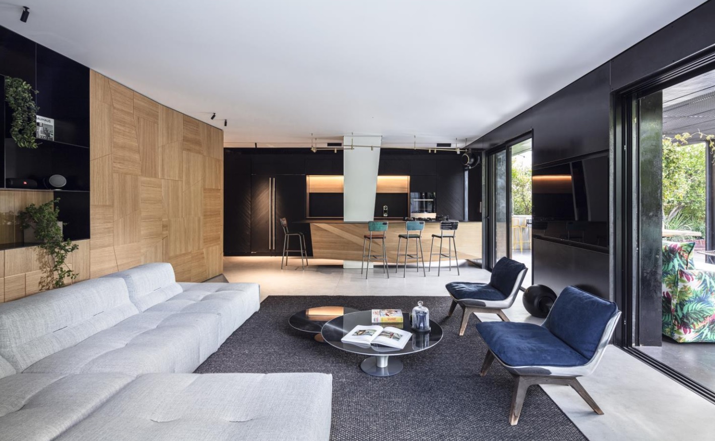 KNYE32 - NORTHERN STAR | Garden apartment in North Tel Aviv