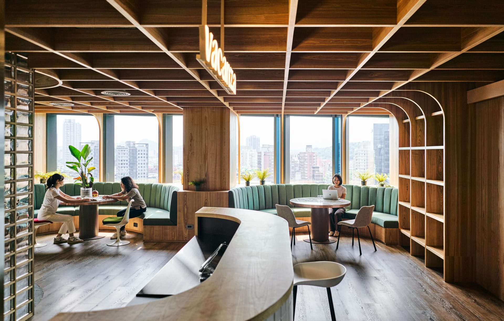 vacanza-office-by-studio-wu-interior