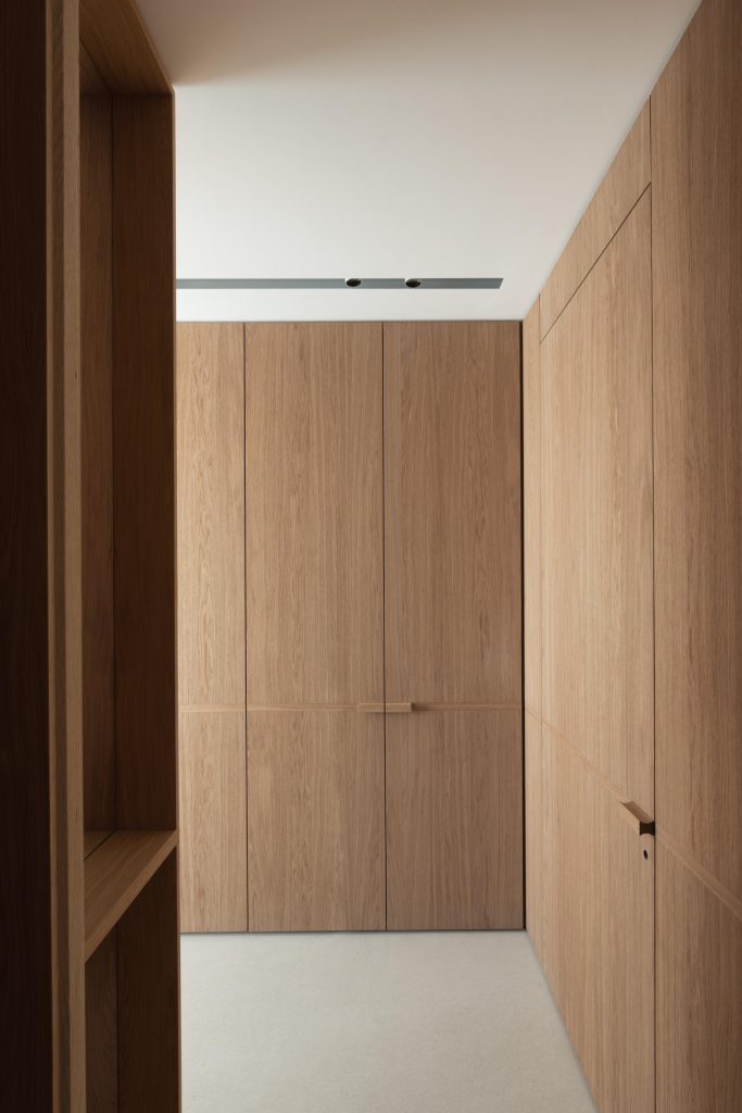 Curated visual reference: Picture Idea: The Tel Aviv Apartment Adapted For The Most Fascinating Client