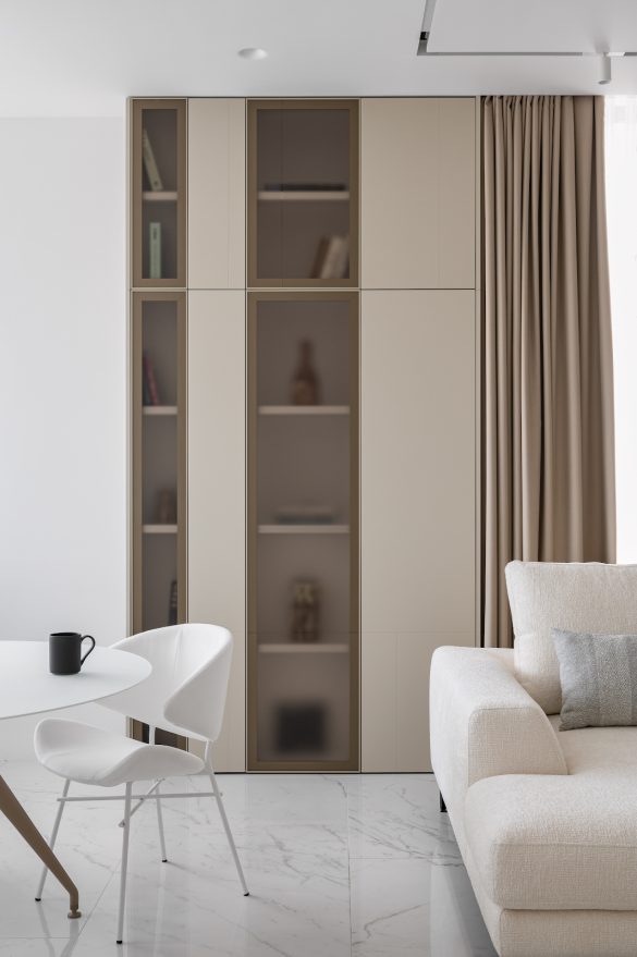 White glossy apartment with a city view by Alexander Tischler ...