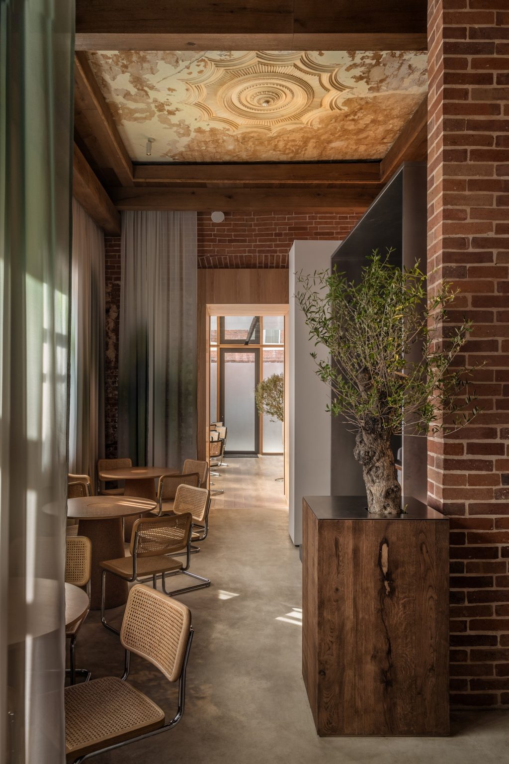 AVE Bistro by DA Bureau - Interior Design - Inspiration