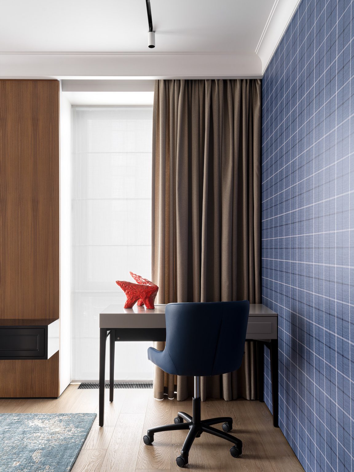 Elegant Art Deco Apartment for a Family with Two Children by Planka ...